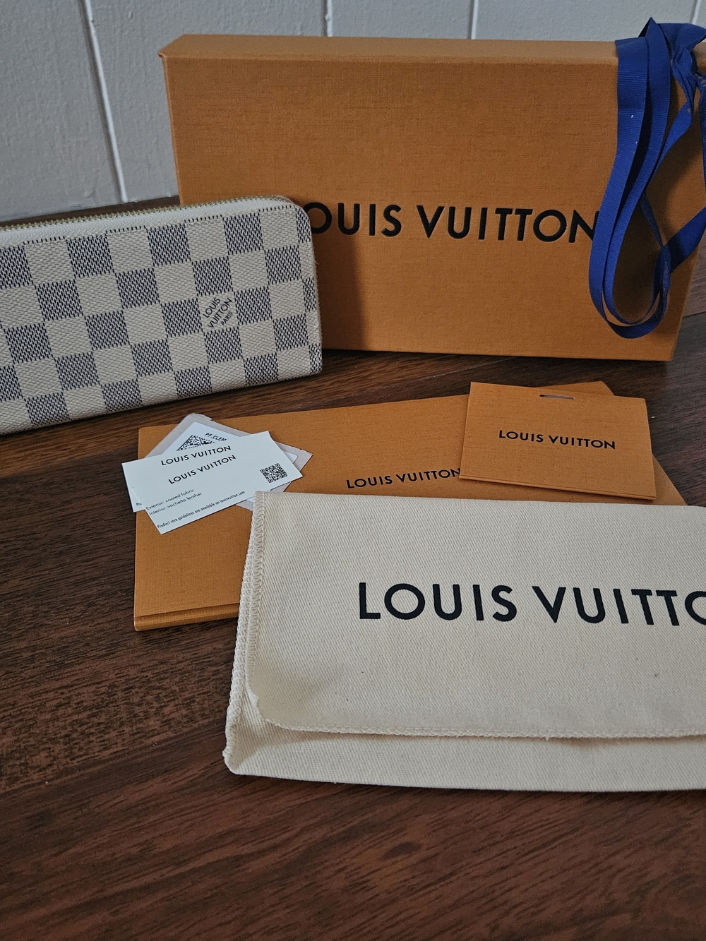 Louis Vuitton Damier Azur Clémence Wallet Rose Ballerine